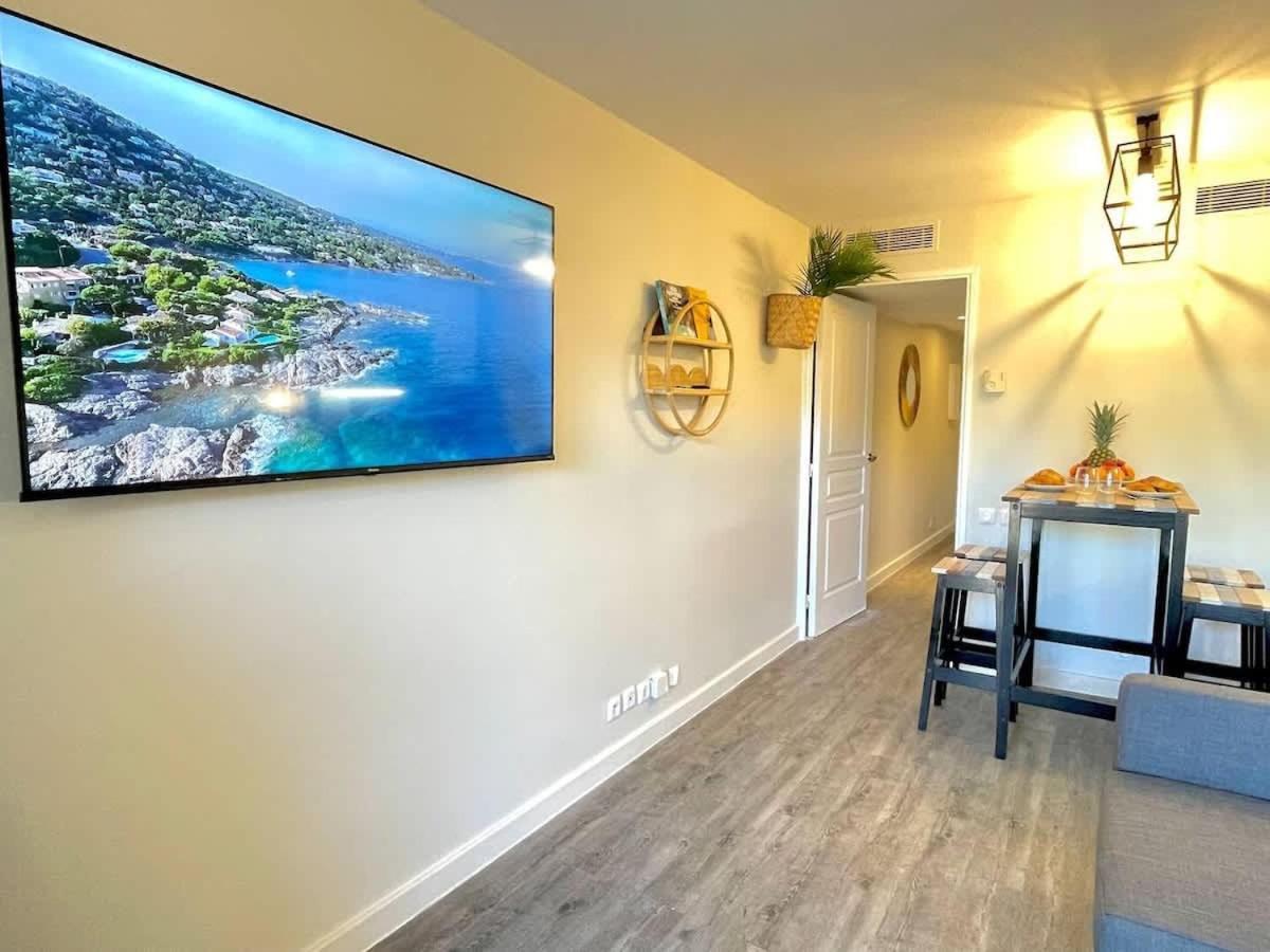 Le 408 - Cosy Avec Balcon & Piscine Appartement